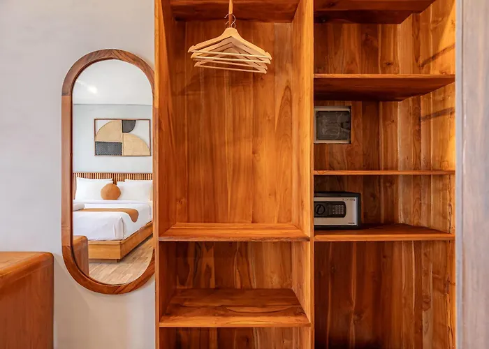 Cove Belle Asana Hotel